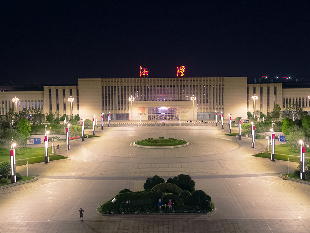 湘潭市火车站项目夜景